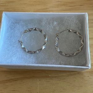 Silver hoop earrings NWOT